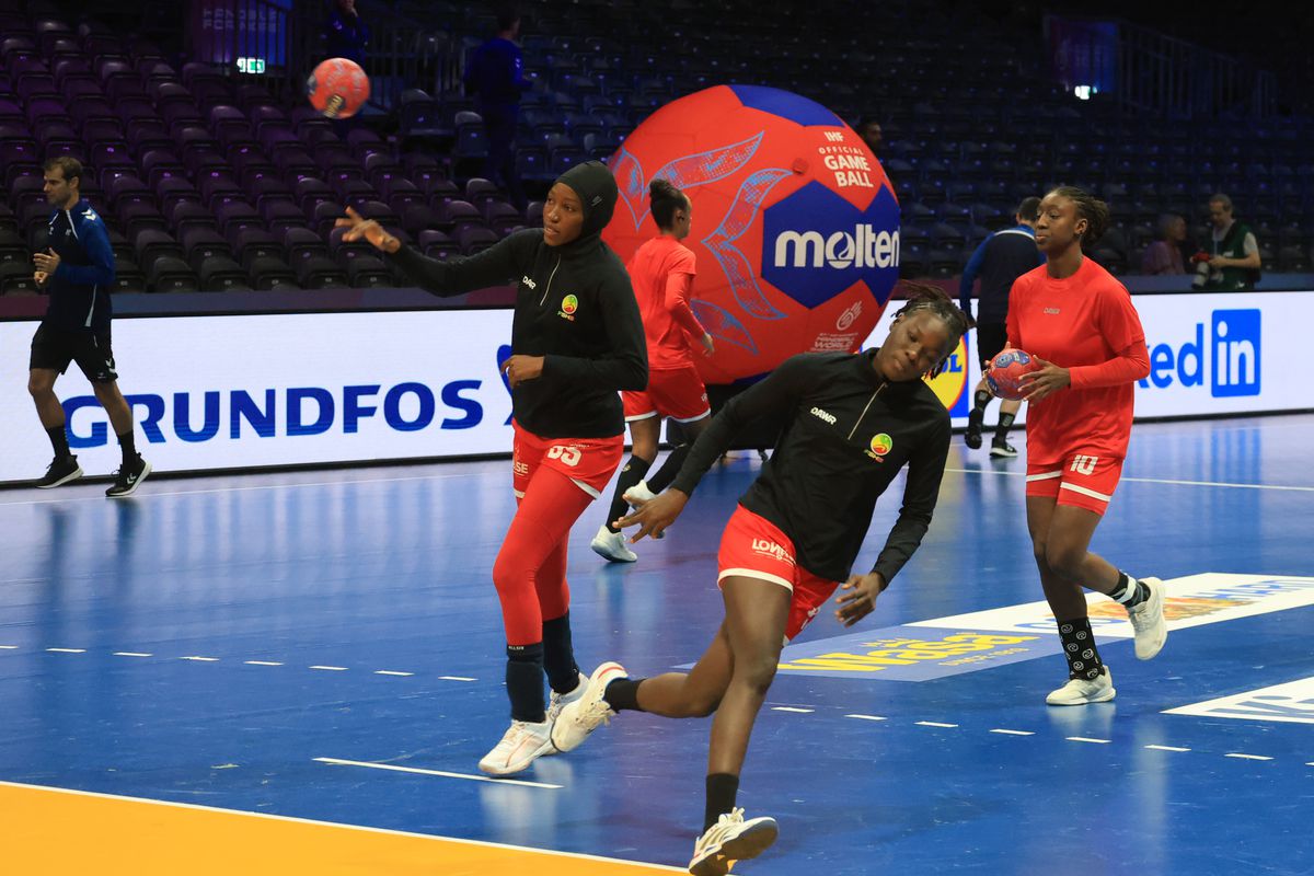 Imagini de la încălzirea meciului România - Senegal