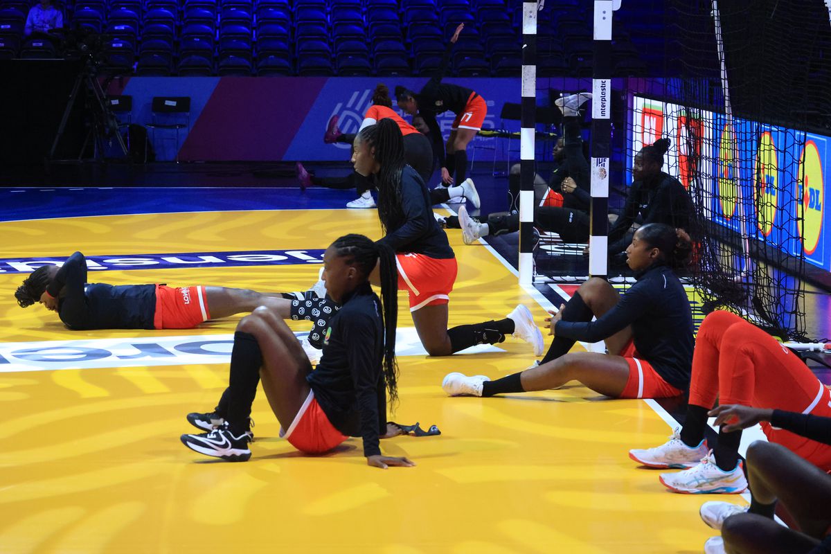 România s-a distrat cu Senegal, scor 37-17, și rămâne în obiectiv la Campionatul Mondial! Ce urmează