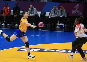 România - Senegal » Tricolorele sunt în control: gol din propria jumătate pentru Boiciuc! Reporterii GSP explică miza partidei