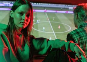 Duminică are loc primul turneu caritabil de FIFA din România. Cine participă și unde ajung banii strânși