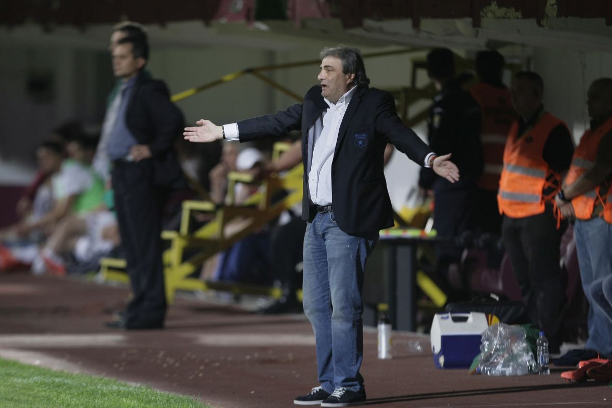 Stoichiță a vorbit cu Becali la telefon în timpul derby-ului Rapid - Steaua 1-1 (aprilie 2012)