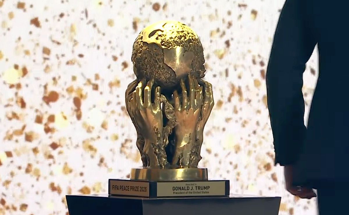 Donald Trump a primit Premiul FIFA pentru Pace