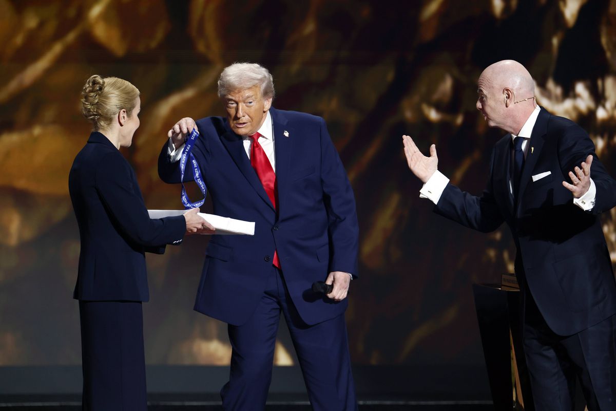Donald Trump a primit Premiul FIFA pentru Pace