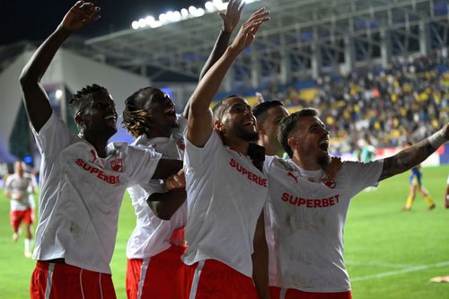 Mamadou Karamoko poate juca în FCSB - Dinamo // foto: Imago Images