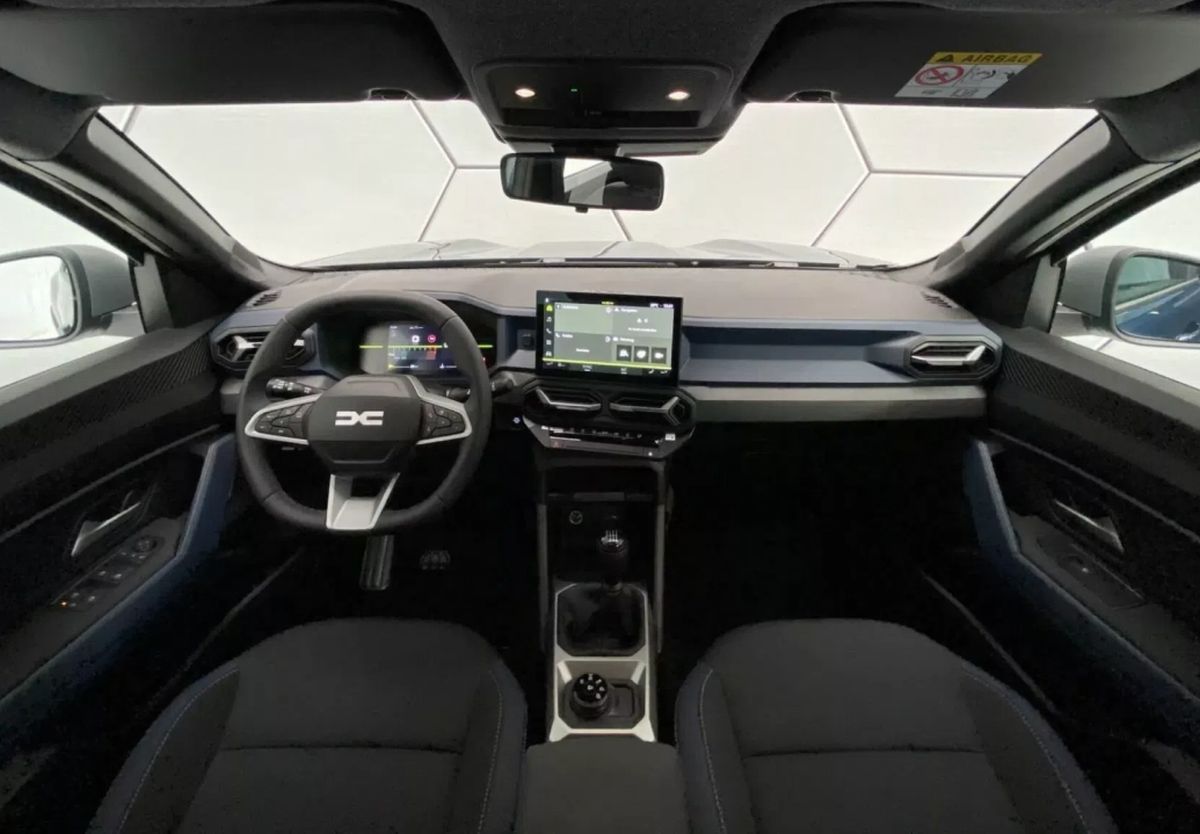 Germanii au văzut noul model Dacia și au făcut toate calculele » Depășește și mașinile electrice