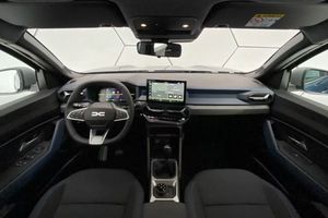 Germanii au văzut noul model Dacia și au făcut toate calculele » Depășește și mașinile electrice