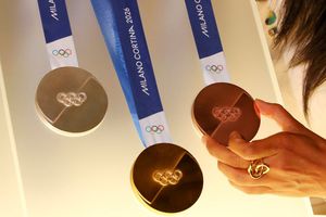Medaliile de la Jocurile Olimpice de iarnă de la Milano Cortina, mai prețioase decât cele decernate la Paris 2024