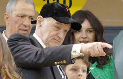 Când Becali a vorbit cu antrenorul FCSB în timpul derby-ului: „Mi-a zis să-l scot. Știți ce i-am răspuns?”