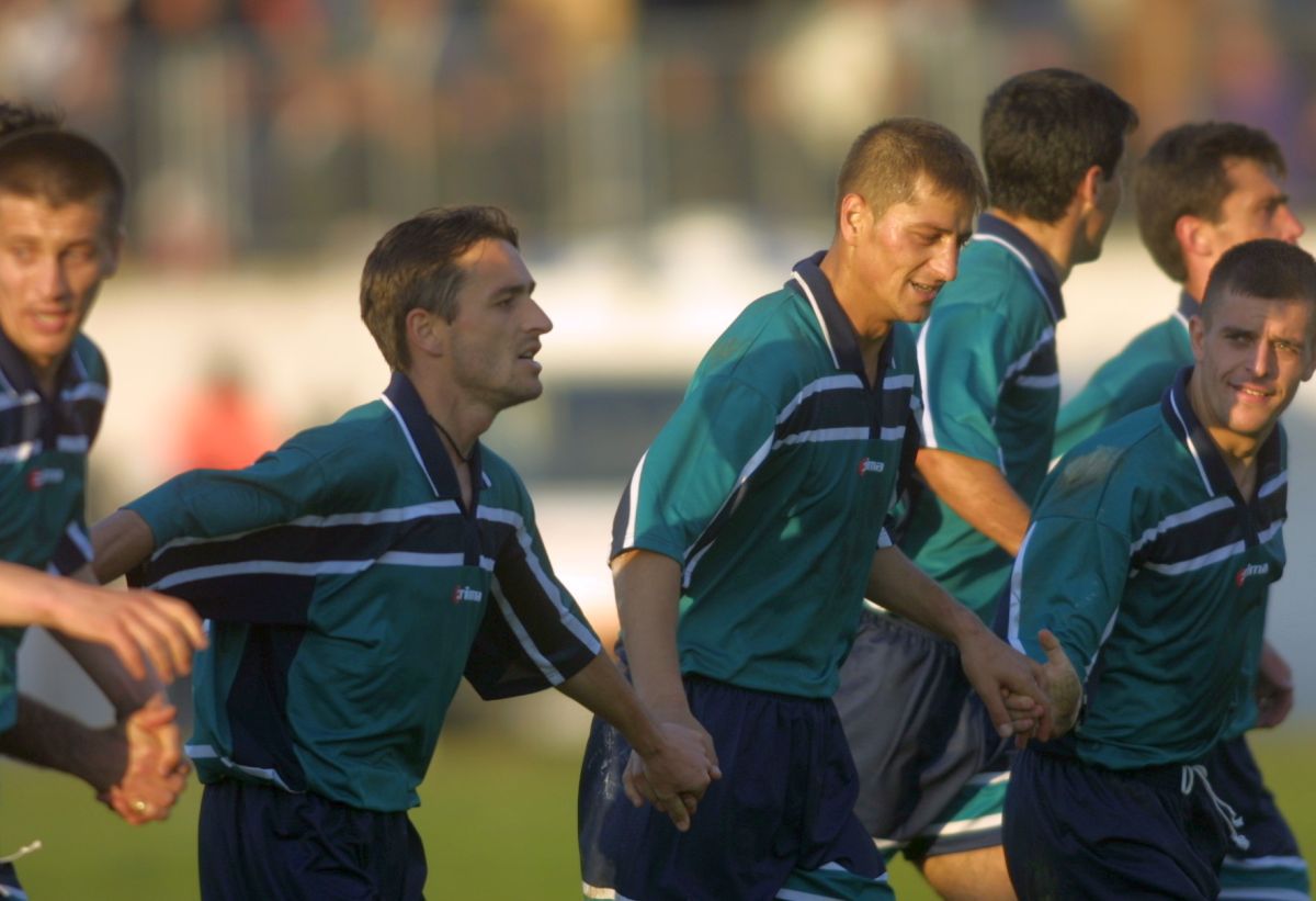 Titularul din Dinamo - Foresta 4-5 a ajuns instalator de gaze: „Am lucrat și la stația de betoane” » Apariție în premieră după 25 de ani: „După meci, ne-au luat la antidrog”