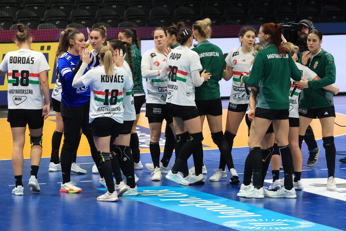 Sărbătoare generală în tabăra Ungariei, după calificarea dramatică în „sferturi”: bomboane de la Moș Crăciun și emoții puternice