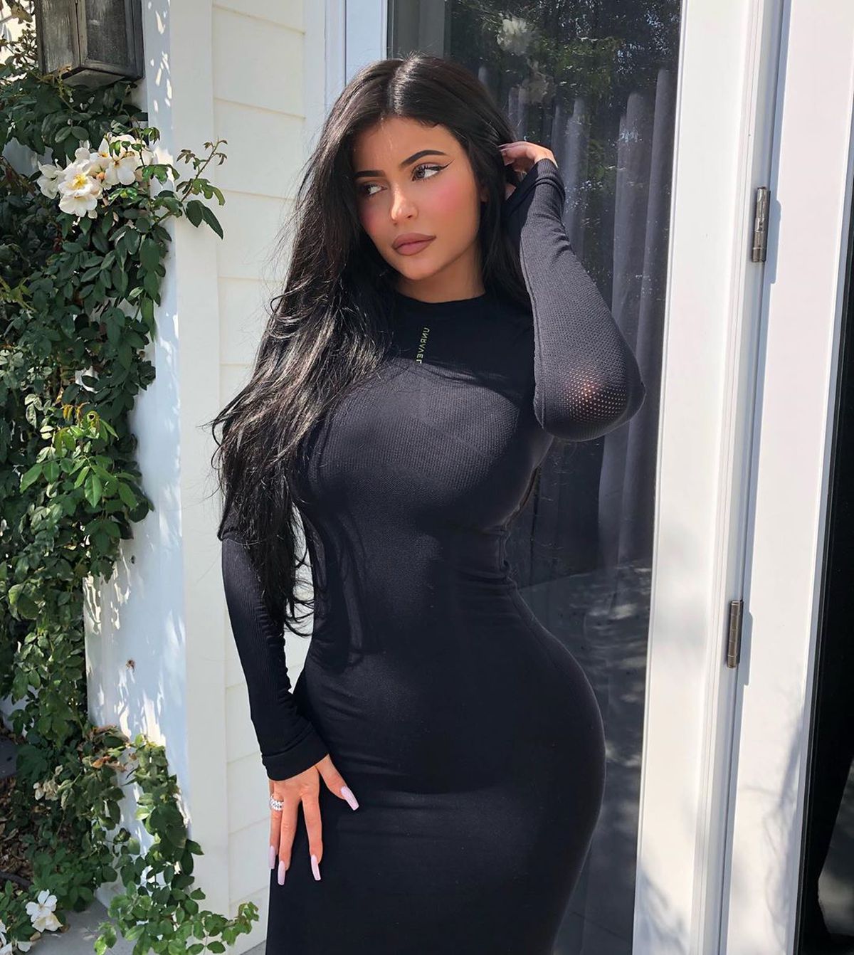 Kylie Jenner și Ariana Grande, singurele vedete care îl întrec pe Cristiano Ronaldo pe Instagram! O postare costă un milion de dolari!