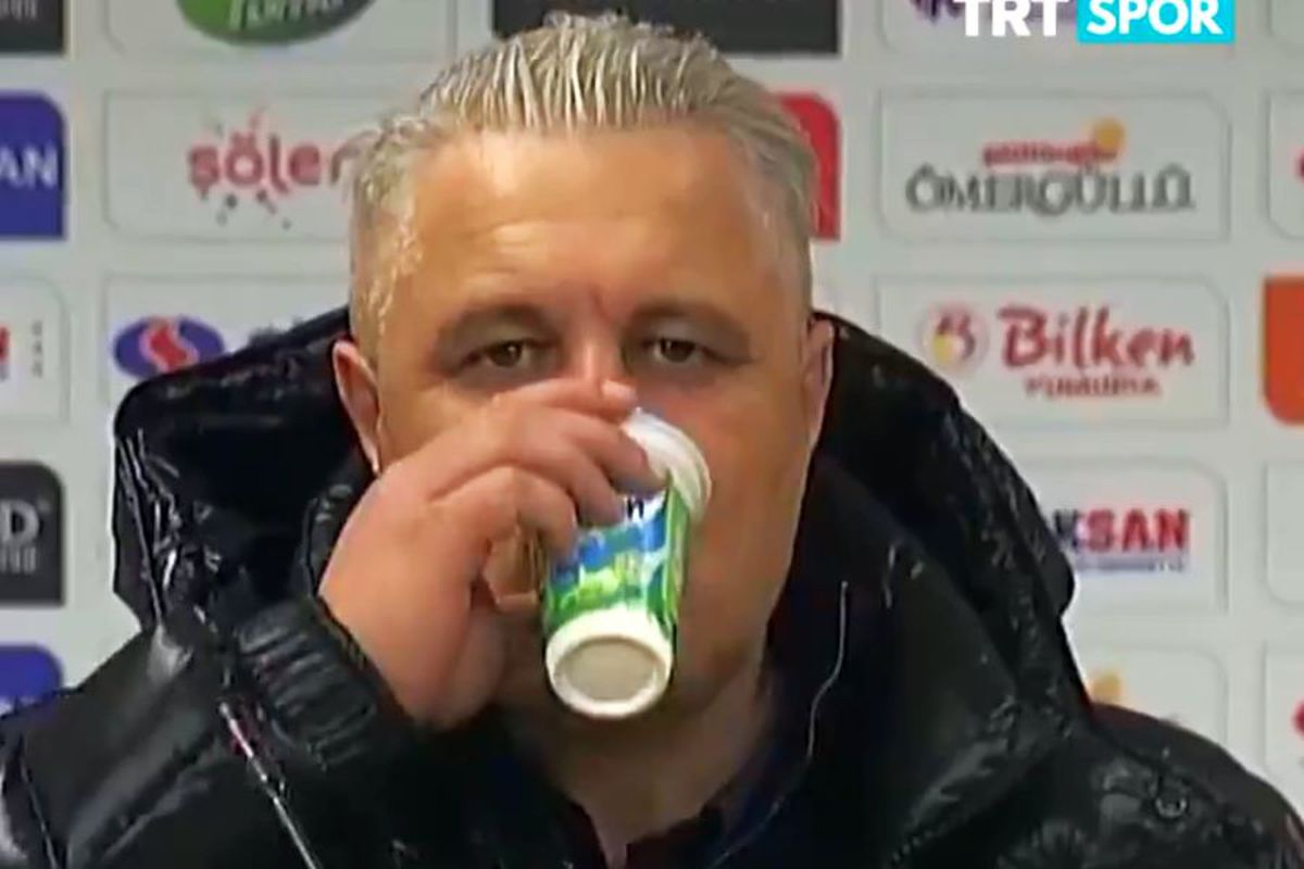 VIDEO Șumudică, spectacol complet după victoria lui Gaziantep » Comedia a continuat în timpul conferinței 