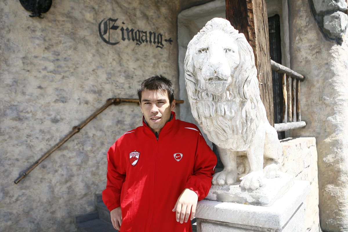 VIDEO Un fost campion cu Dinamo în era Borcea se dedică religiei: „Când realizezi că ești ticălos, nenorocit, sărac, orb, gol și ai nevoie de salvare”