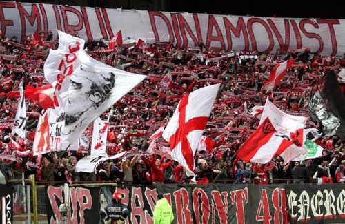 Fanii-acționari ai lui Dinamo anunță că au achitat un salariu jucătorilor despre care știu sigur că vor să continue în „Groapă”