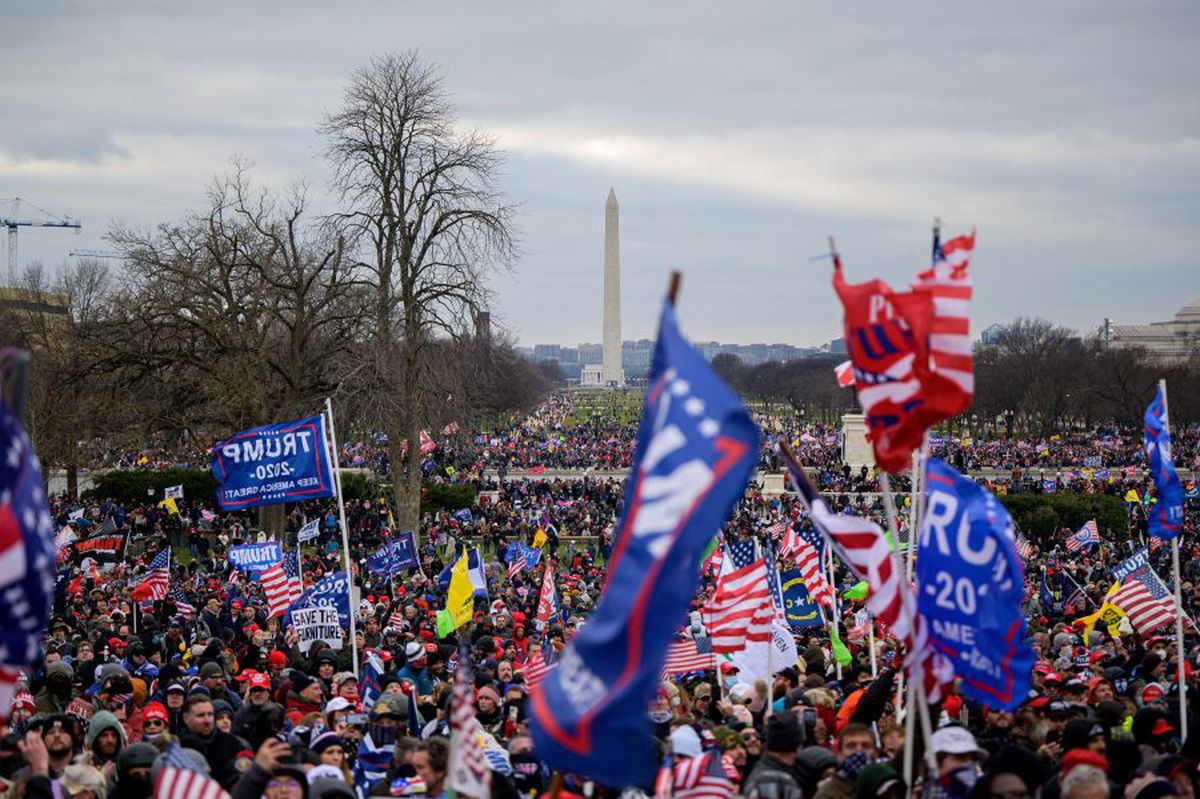 Fanii lui Donald Trump au înspăimântat fotbalul: „Elita politică a răspândit rasismul și mizantropia” + Megan Rapinoe, drastică: „Cum să faci selfie cu teroriștii?”