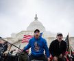 Suporterii lui Donald Trump au intrat cu forța în clădirea Capitoliului și blochează validarea lui Joe Biden. Sursă foto: Imago Images