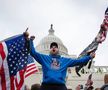 Suporterii lui Donald Trump au intrat cu forța în clădirea Capitoliului și blochează validarea lui Joe Biden. Sursă foto: Imago Images