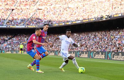 Chelsea vrea să cumpere de la Barcelona. Jucătorul nu este pe placul lui Xavi și ar putea ajunge în Premier League în această lună