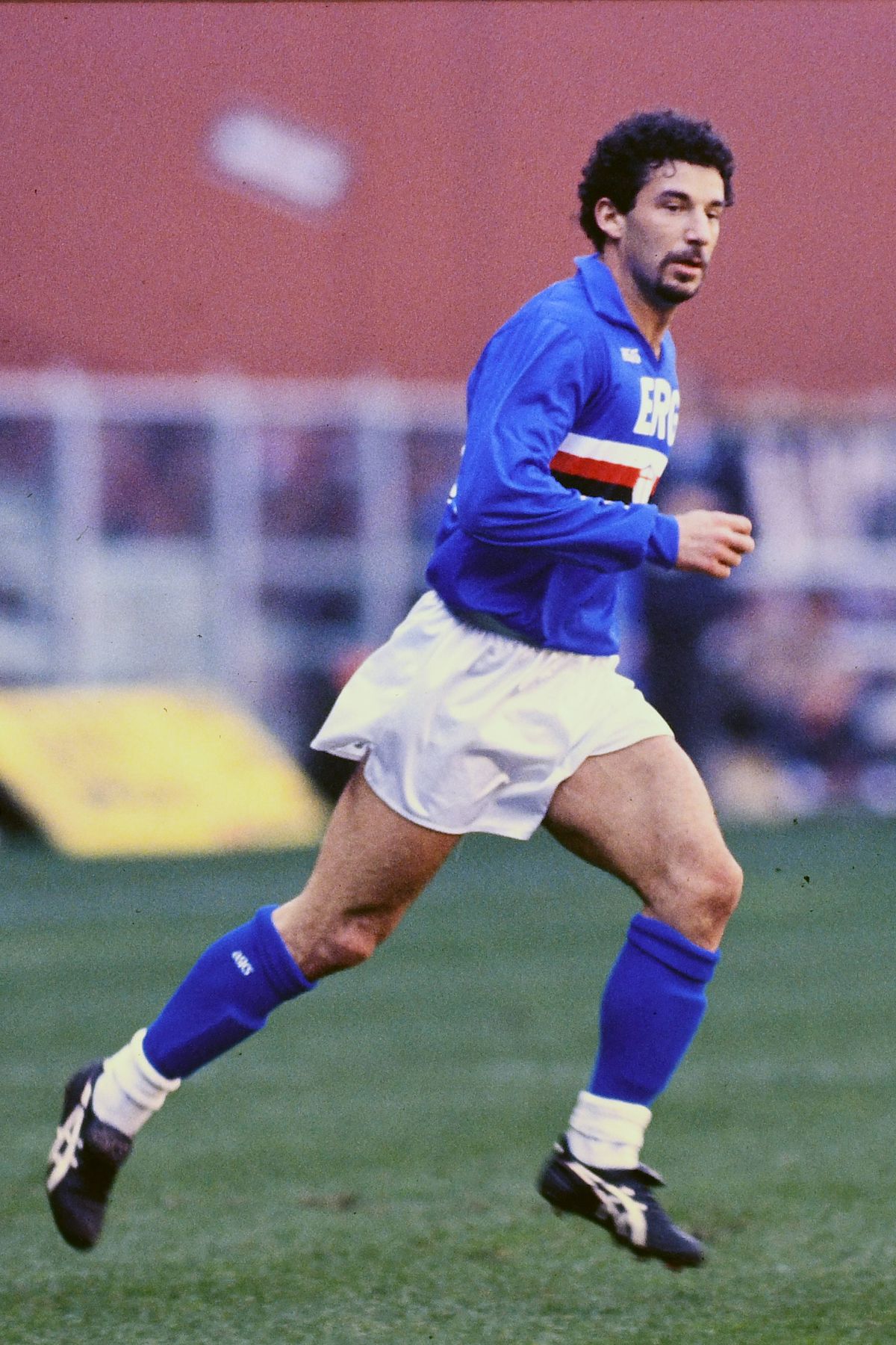 FOTO. 30 de imagini celebre din cariera lui Gianluca Vialli