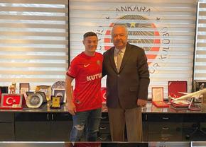 Torje, prezentat oficial la noua echipă: „Am semnat cu un club mare”