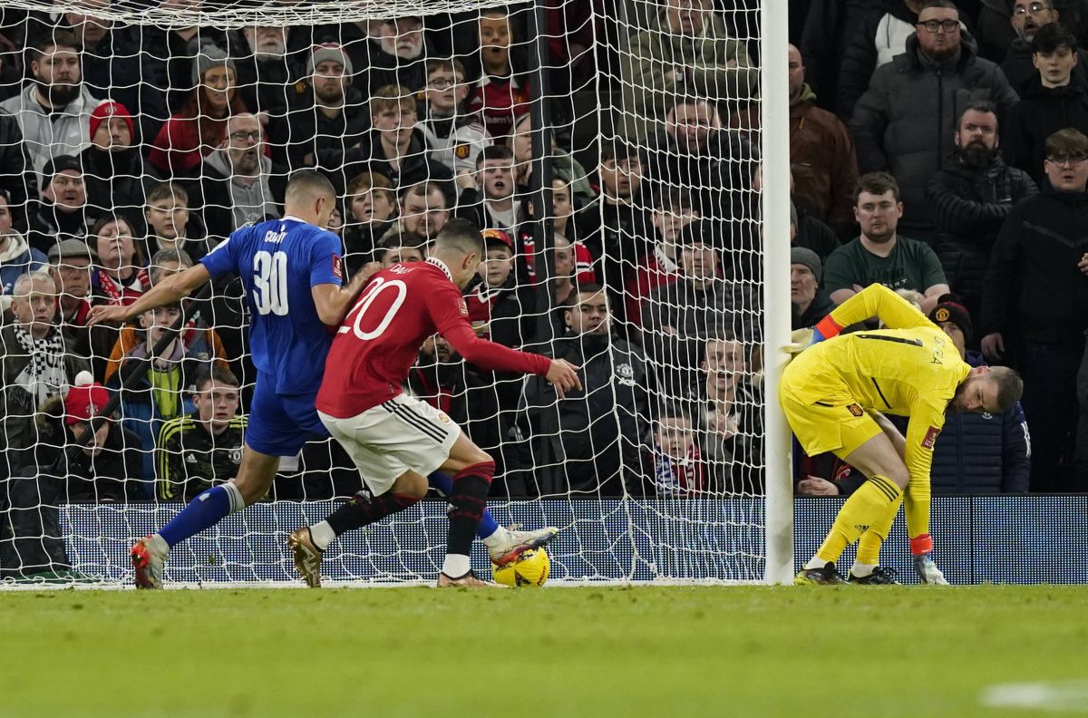 Filmul gafei lui David de Gea din Manchester United - Everton