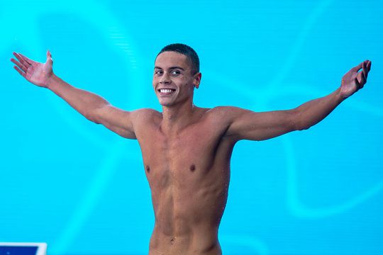 Înotătorul David Popovici (18 ani) și săritorii Constantin Popovici (34) și Cătălin Preda (31) sunt nominalizați la premiile 2022 LEN Awards.