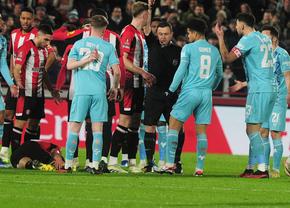 Cartonaș rotund în FA Cup! Explicația sancțiunii primite de un mijlocaș de la Wolves, după un fault dur