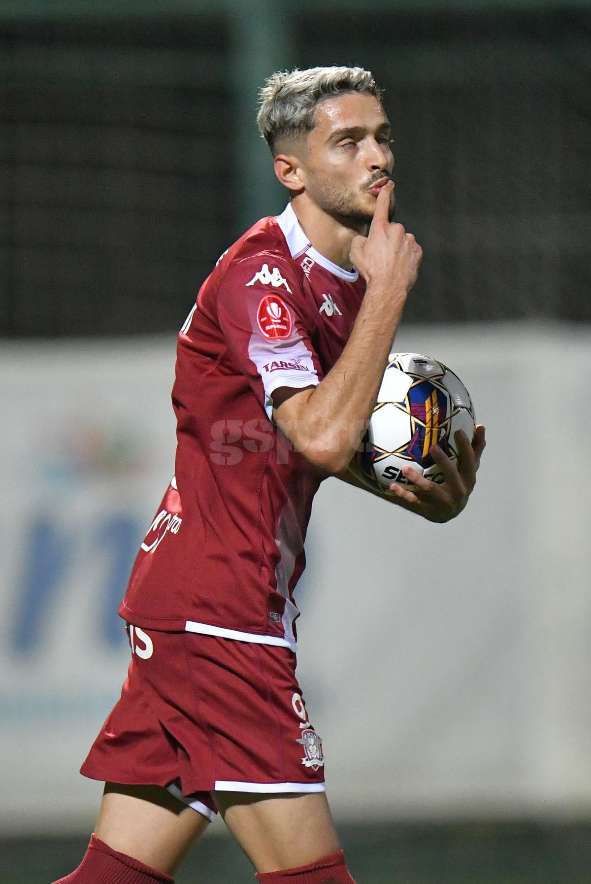 „Păruială” la meciul Rapidului, după ce giuleștenii au întors scorul! Săpunaru, pus pe glume: „Daa, impune-te!”