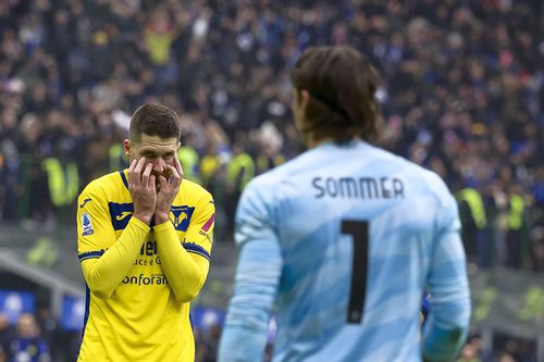 Thomas Henry, în stânga // foto: Imago Images