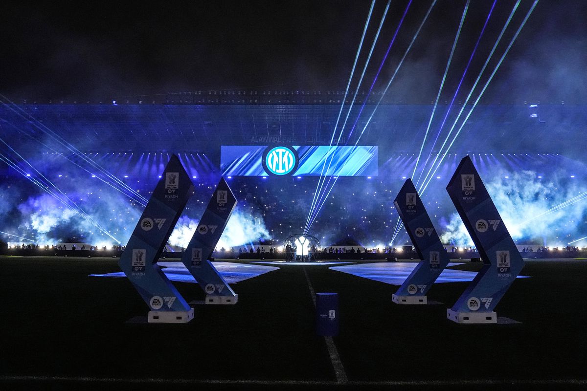 Nebunie totală în finala Supercupei Italiei! AC Milan a câștigat trofeul, după ce a reușit o remontada uluitoare, de la 0-2