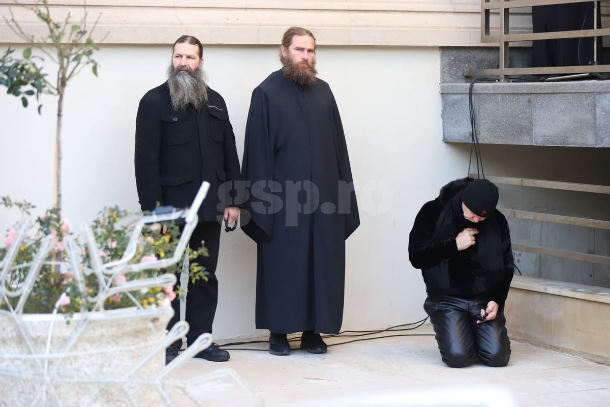 Gigi Becali la Catedrala Patriarhală - 6 ianuarie