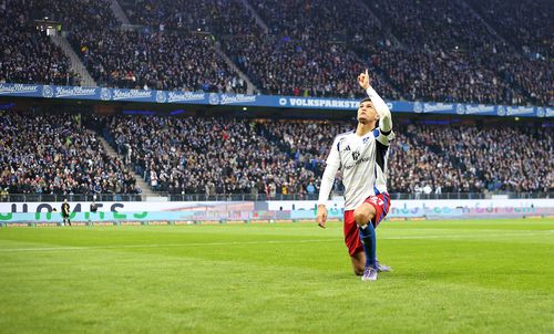 Volksparkstadion din Hamburg are 57.000 de locuri și e aproape mereu plin / Foto: Imago