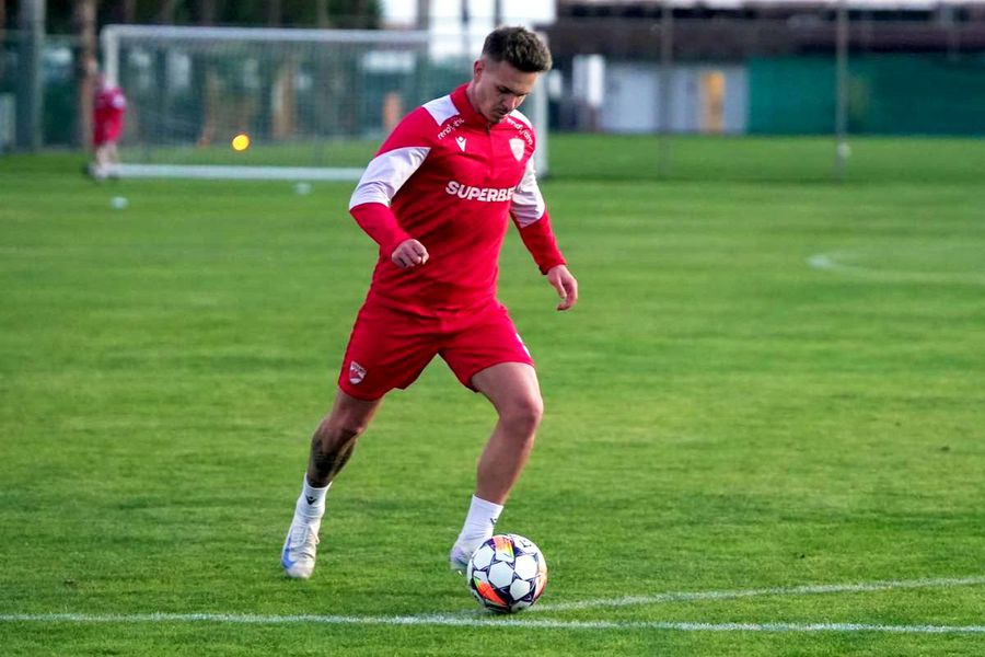 Alexandru Pop Nicolescu a numit jucătorul „blocat” de la Dinamo: „E ușor să-i spui, dar până nu-ți iese...”
