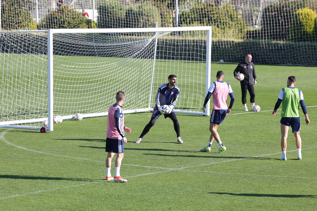 Liviu Ciobotariu, reacție furibundă, după ce Iftime l-a dat afară în cantonament: „Nu se poate așa ceva și nu voi accepta niciodată!”