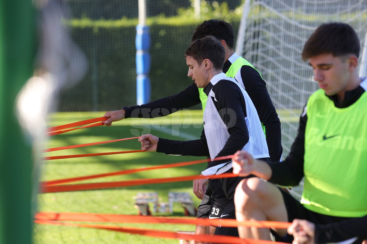 Precum un atacant! Gol de kinogramă marcat de Chiricheș la antrenamentul FCSB-ului