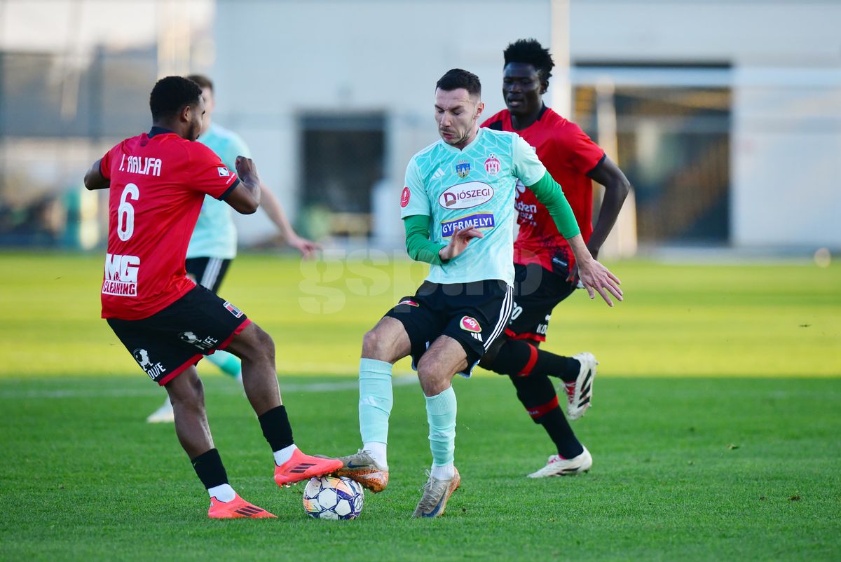 Amical Sepsi - RWD Molenbeek