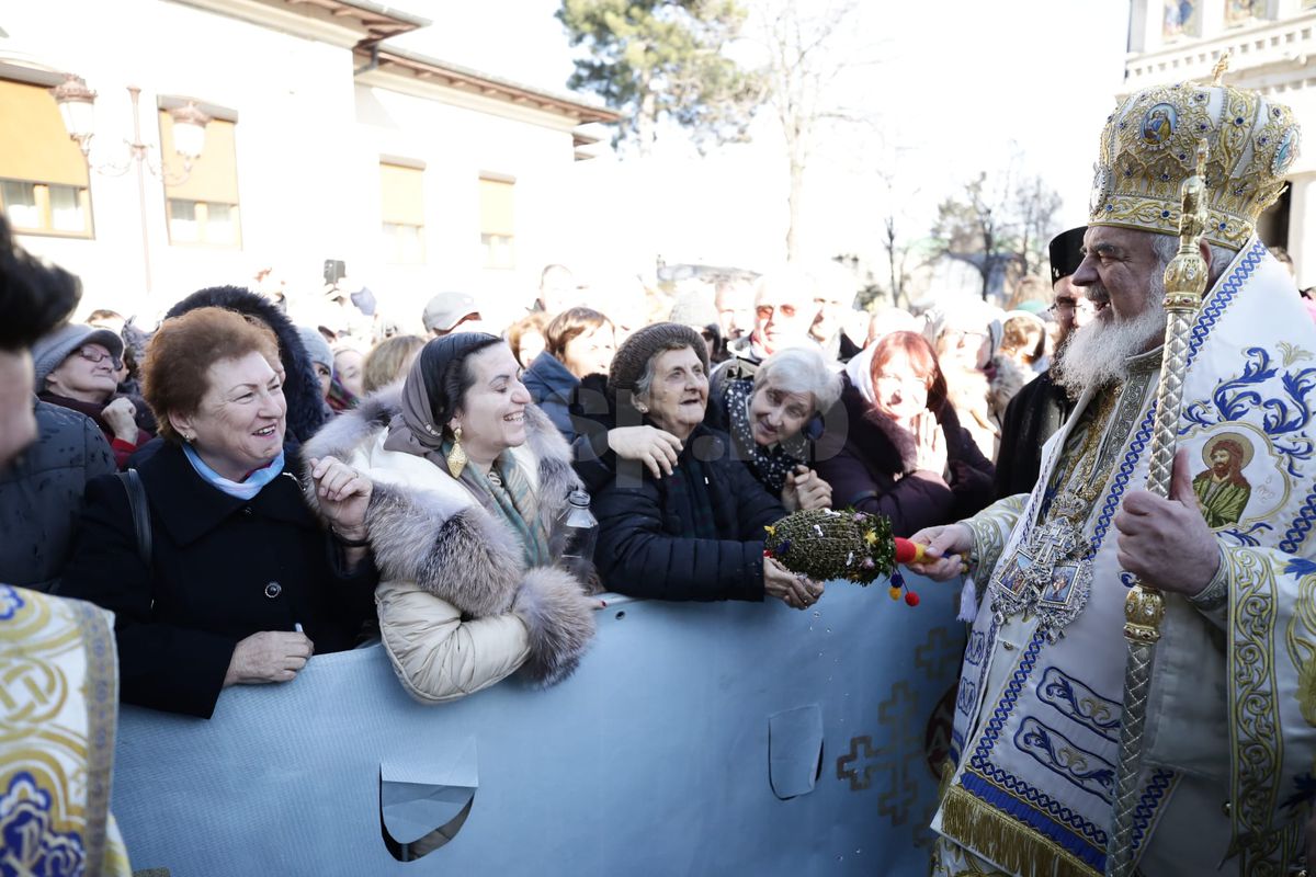 Gigi Becali la Catedrala Patriarhală - 6 ianuarie