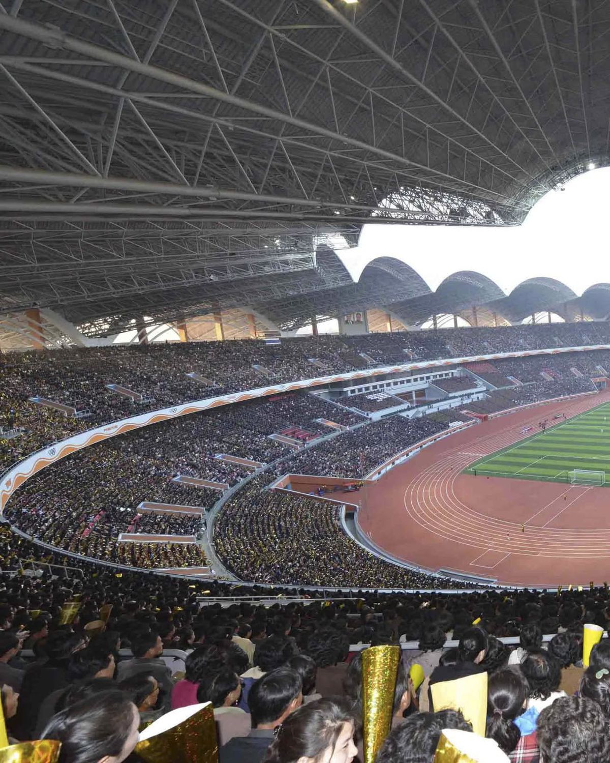 Stadionul „Rungrando 1 Mai” (Coreea de Nord), a doua cea mai mare arenă din lume