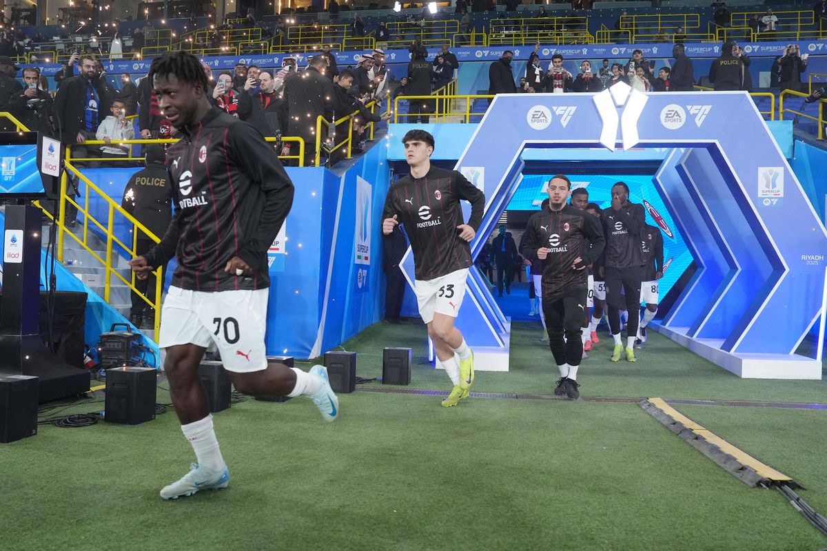 Nebunie totală în finala Supercupei Italiei! AC Milan a câștigat trofeul, după ce a reușit o remontada uluitoare, de la 0-2