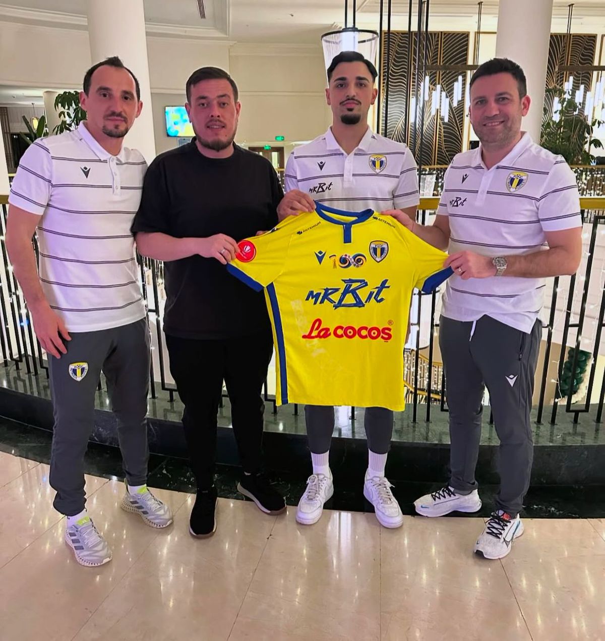 „Bine ai venit” » Petrolul și-a prezentat al doilea transfer al iernii! A semnat până în 2026