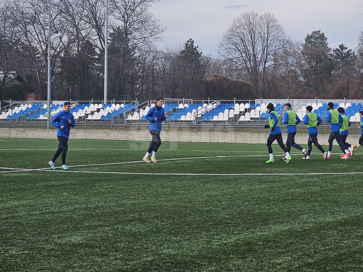 Antrenorul din Superligă, la reunirea echipei: „Avem nevoie de jucători în toate compartimentele”