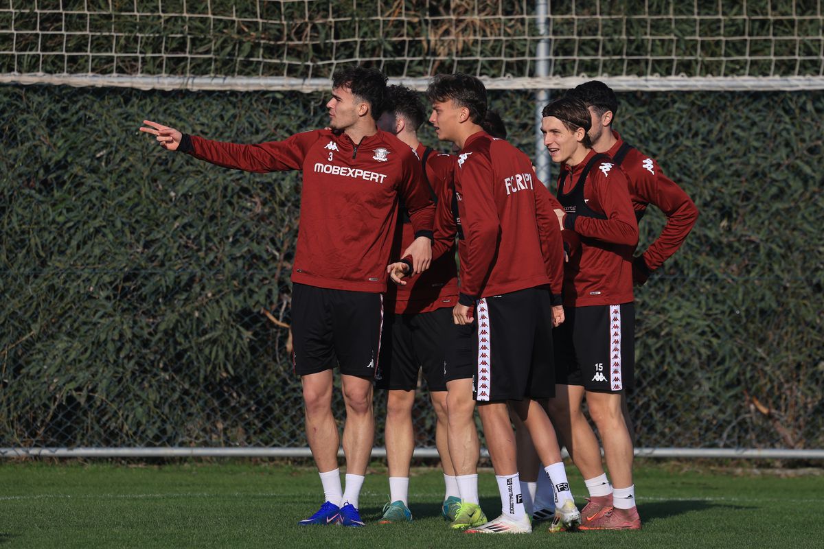 3 detalii inedite de la antrenamentul Rapidului: de ce s-a răstit Gâlcă chiar și la nou-venitul Paraschiv