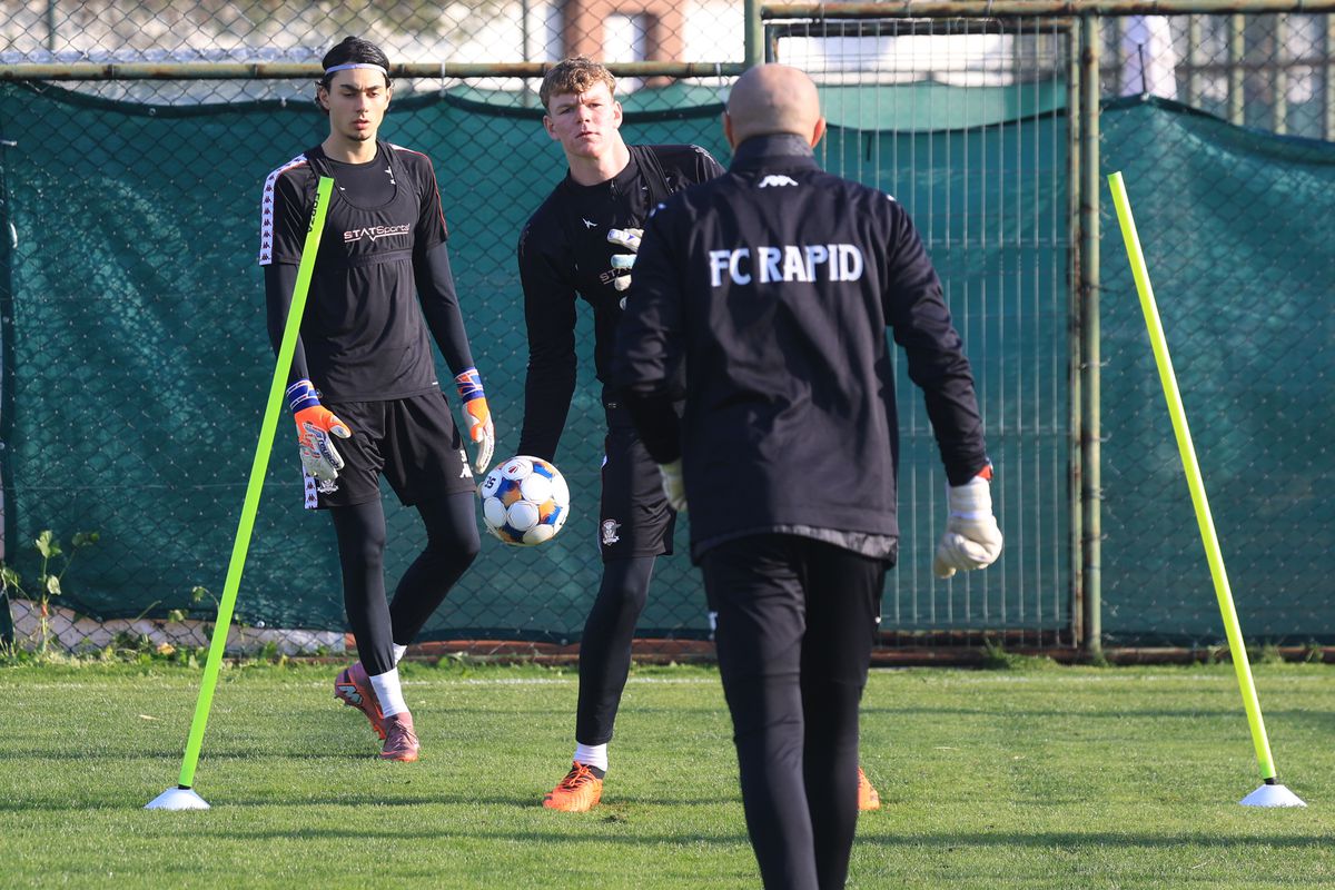 3 detalii inedite de la antrenamentul Rapidului: de ce s-a răstit Gâlcă chiar și la nou-venitul Paraschiv