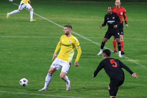 LIVE DE LA 16:00 U Cluj - Widzew Lodz, ultimul test din Antalya, înainte de duelul cu Dinamo pentru „studenți”