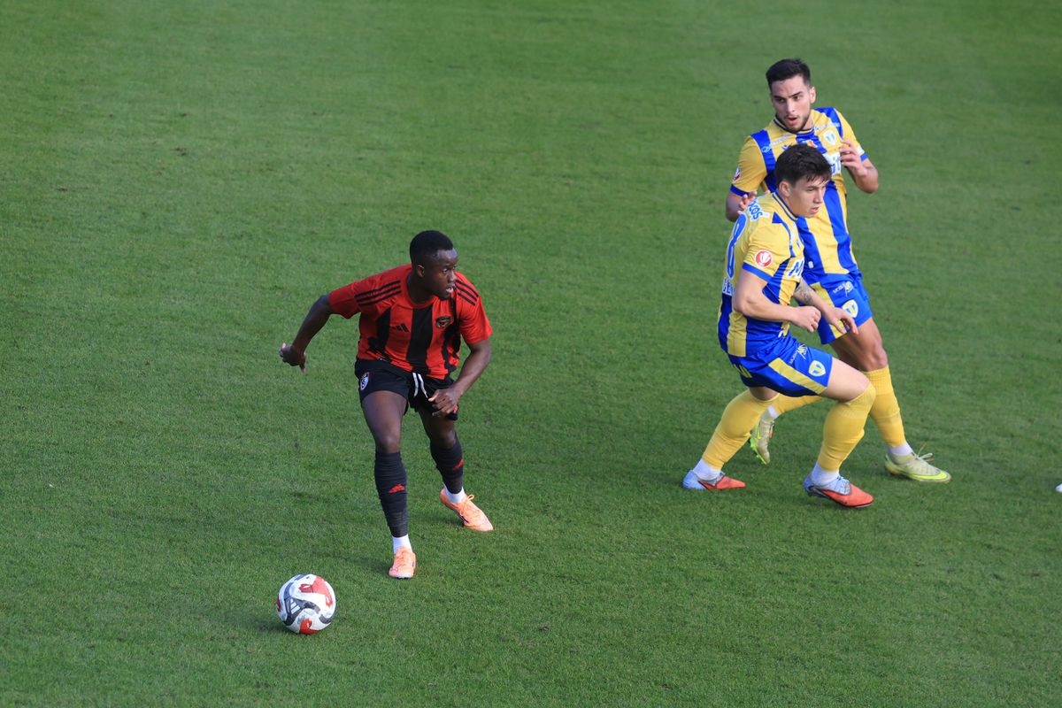 Imagini de la amicalul Petrolului cu Gaziantep