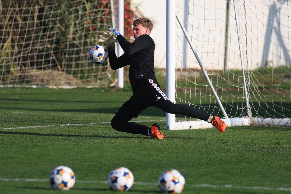 3 detalii inedite de la antrenamentul Rapidului: de ce s-a răstit Gâlcă chiar și la nou-venitul Paraschiv