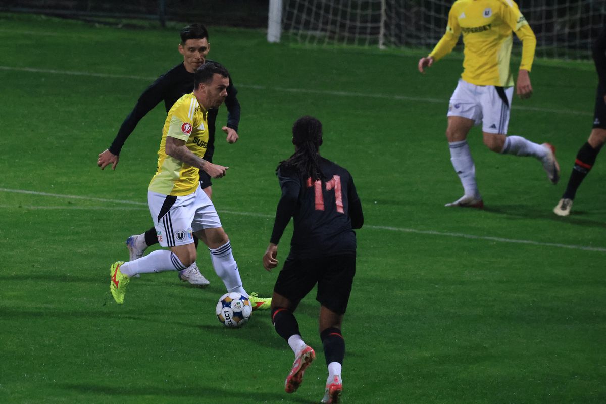 U Cluj - Fatih Karagumrük 1-2