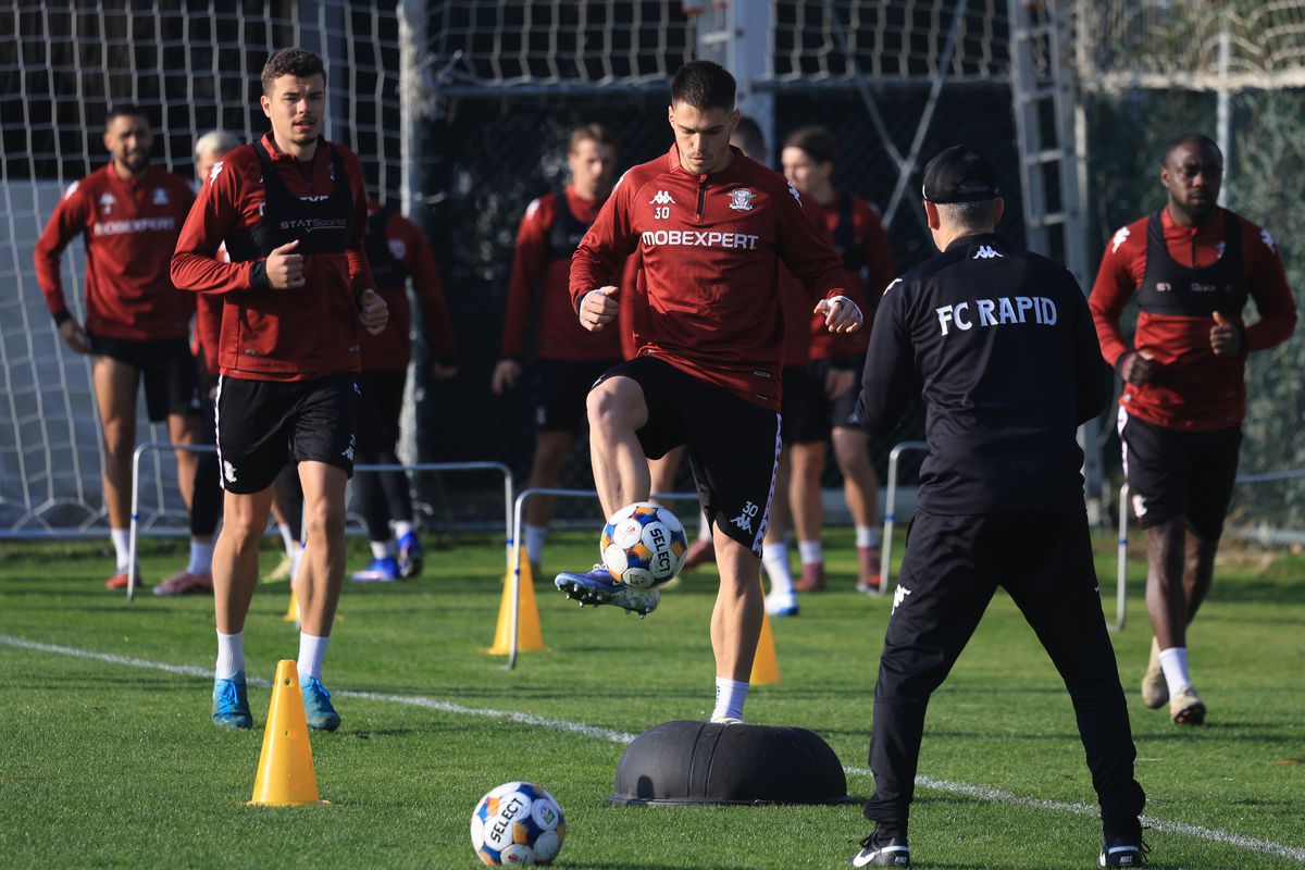 3 detalii inedite de la antrenamentul Rapidului: de ce s-a răstit Gâlcă chiar și la nou-venitul Paraschiv