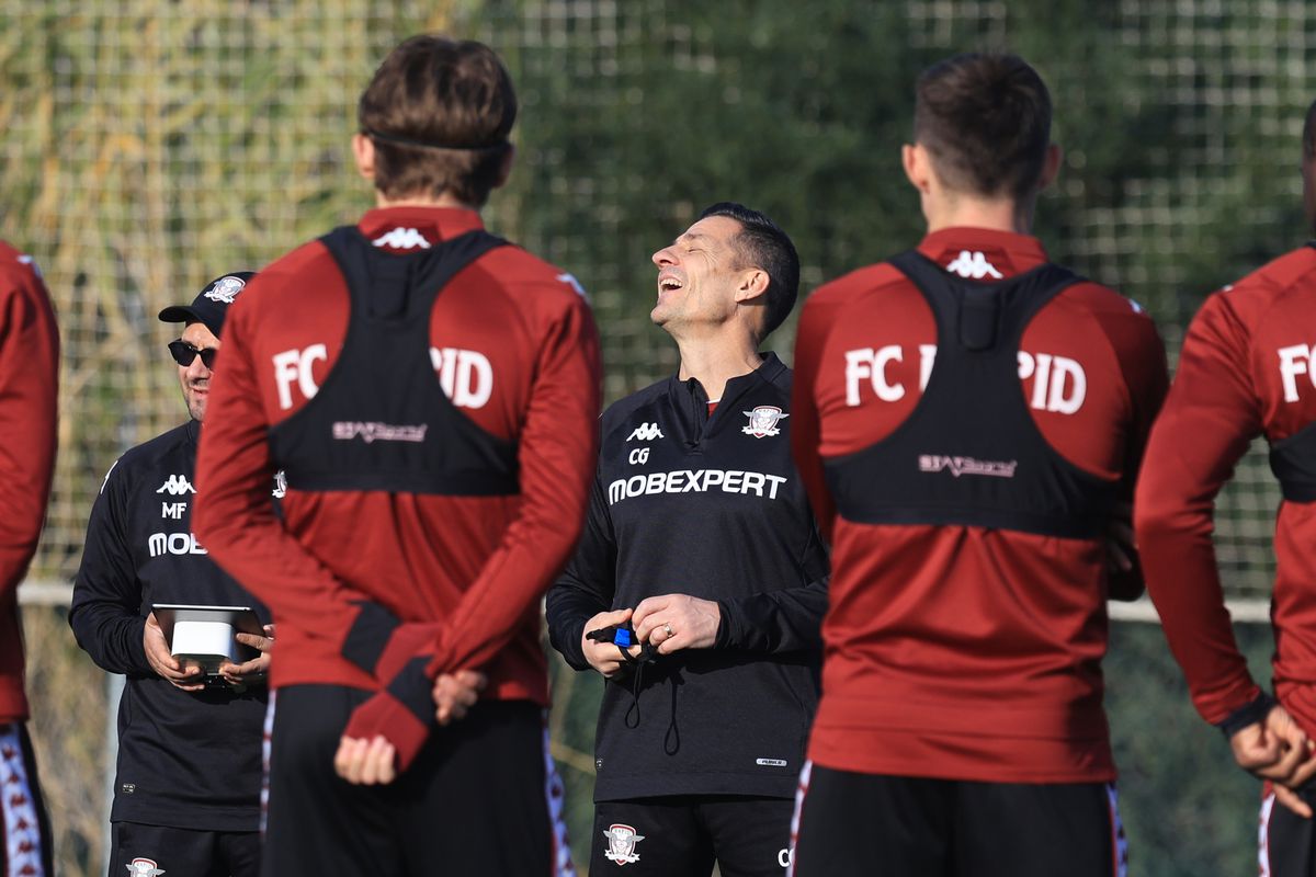 Costel Gâlcă, pe larg, despre transferurile încercate de Rapid: „L-am vrut, dar nu am primit un răspuns”