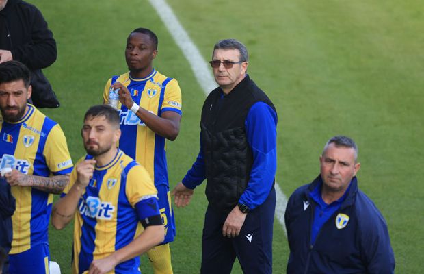 Două goluri în Petrolul - Gaziantep » Neagoe s-a enervat la primul amical al „lupilor”, împotriva lui Sorescu și Maxim